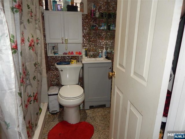 615 Harrison Avenue, Harrison, NJ 07029