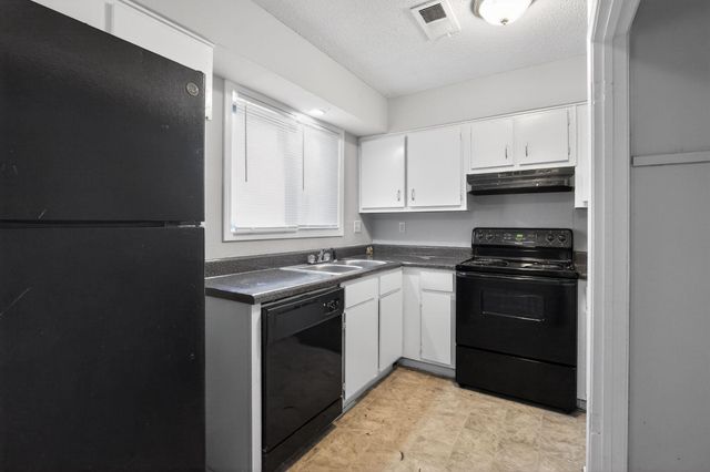 3929 PIPPIN ST, Memphis, TN 38128