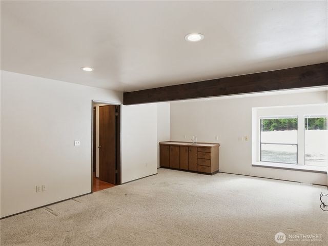 23920 SE 371 Street, Enumclaw, WA 98022