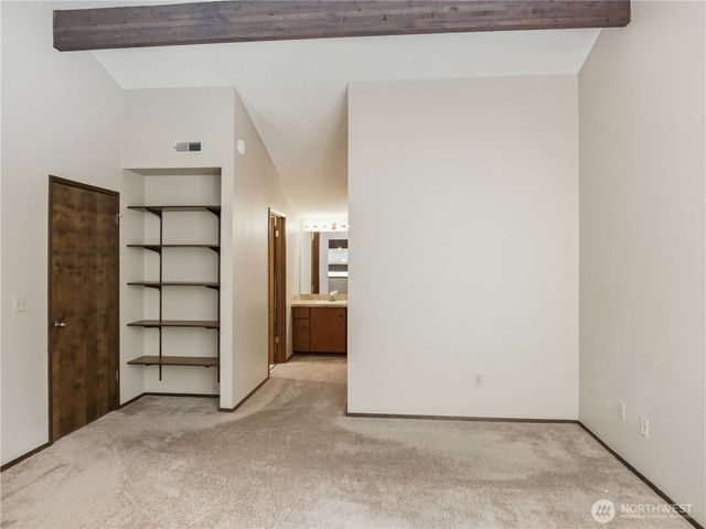 23920 SE 371 Street, Enumclaw, WA 98022