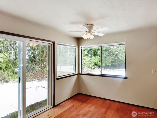 23920 SE 371 Street, Enumclaw, WA 98022