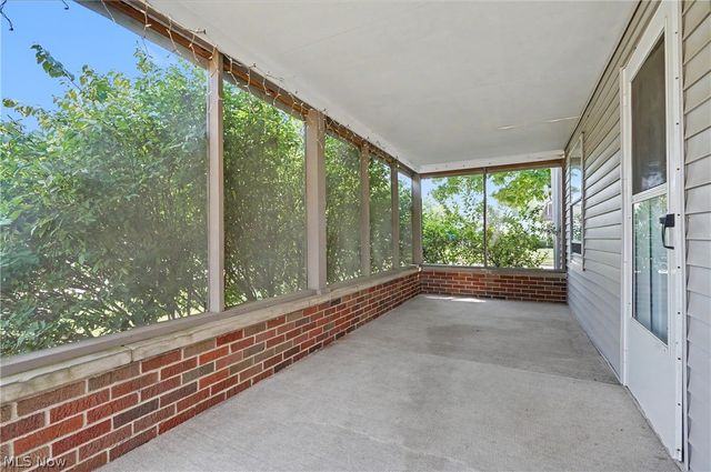 2590 21st Street, Cuyahoga Falls, OH 44223