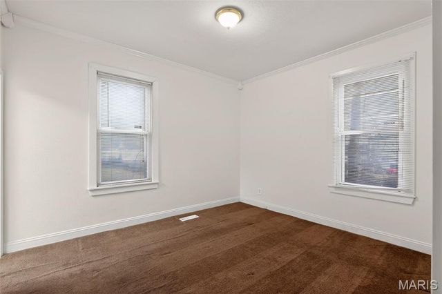 7724 Trenton Avenue, University City, MO 63130