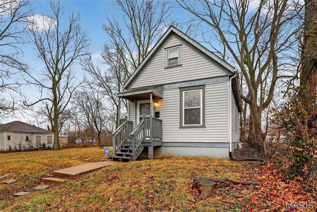 7724 Trenton Avenue, University City, MO 63130