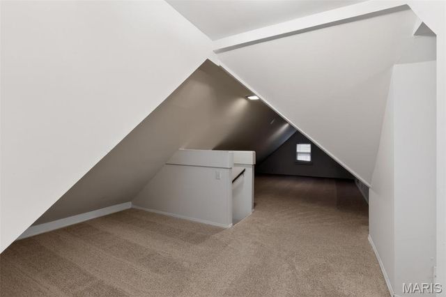 7724 Trenton Avenue, University City, MO 63130