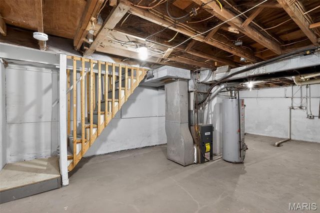 7724 Trenton Avenue, University City, MO 63130