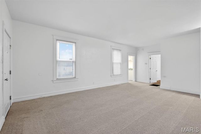 7724 Trenton Avenue, University City, MO 63130