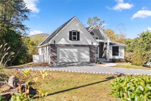 2123 Goat Neck Road, Cleveland, GA 30528