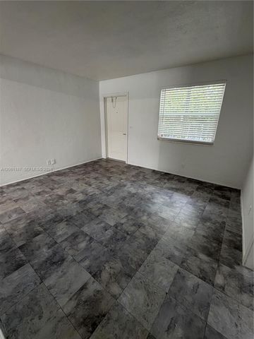 739 SW 9th Street 4, Miami, FL 33130