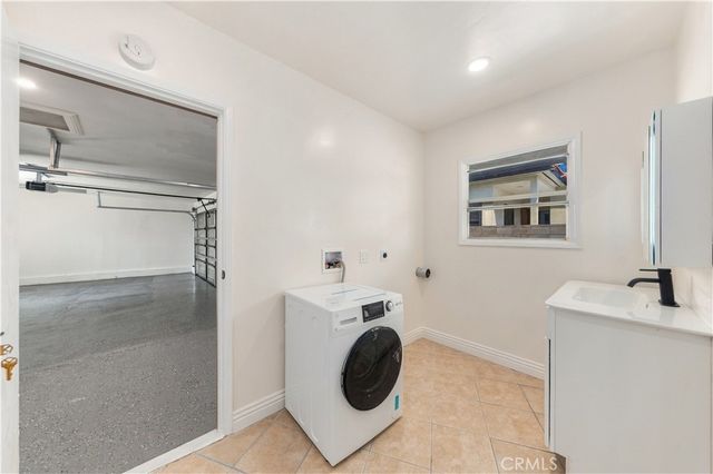 19017 E Leadora, Glendora, CA 91741