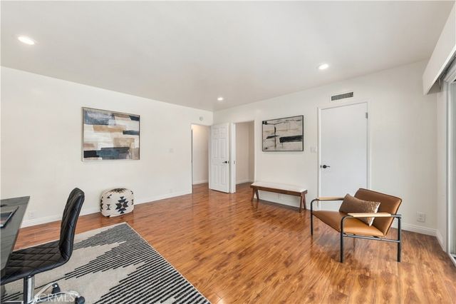 19017 E Leadora, Glendora, CA 91741
