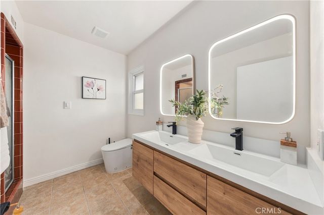 19017 E Leadora, Glendora, CA 91741