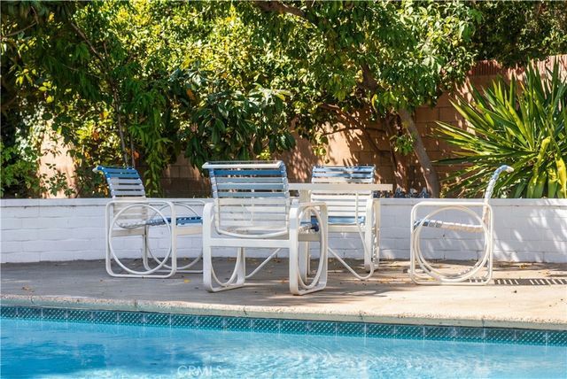 19017 E Leadora, Glendora, CA 91741