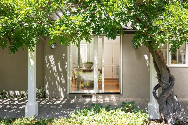 1919 Barbara Drive, Palo Alto, CA 94303