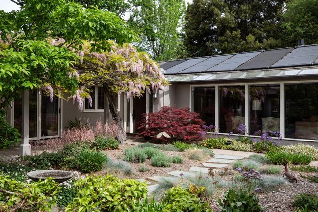 1919 Barbara Drive, Palo Alto, CA 94303