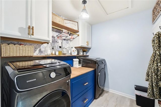 9031 Lakeside Street, Tipp City, OH 45371