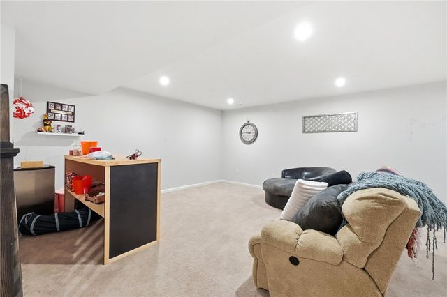 9031 Lakeside Street, Tipp City, OH 45371