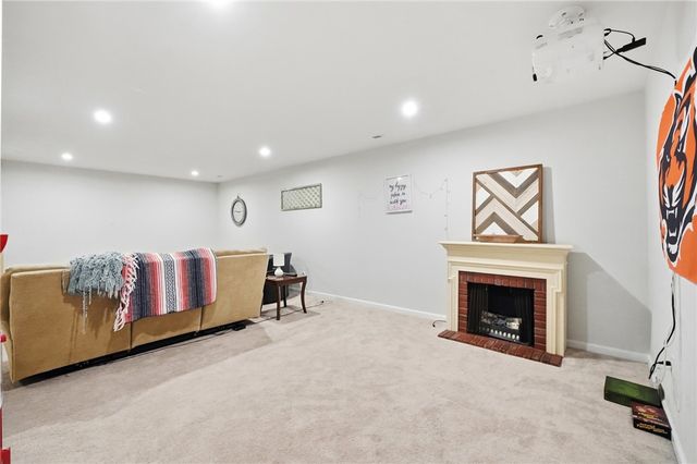9031 Lakeside Street, Tipp City, OH 45371