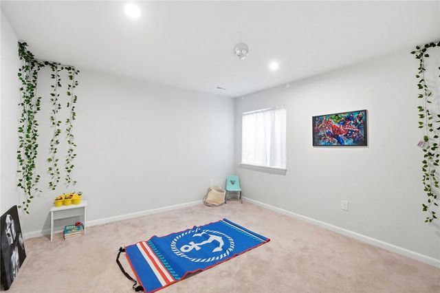 9031 Lakeside Street, Tipp City, OH 45371
