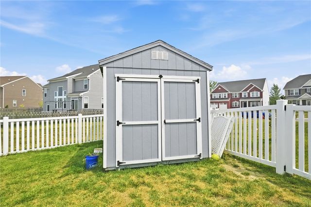 9031 Lakeside Street, Tipp City, OH 45371