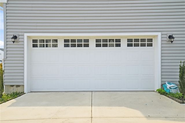 9031 Lakeside Street, Tipp City, OH 45371