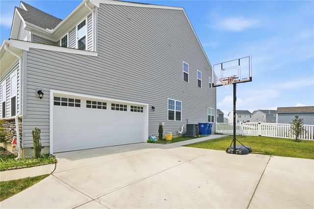 9031 Lakeside Street, Tipp City, OH 45371