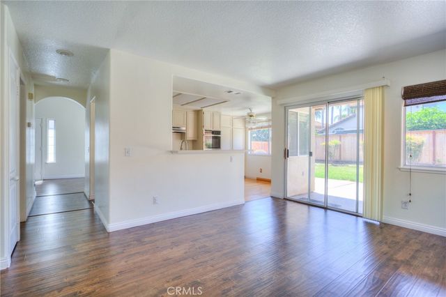 2154 Saddleback, Corona, CA 92879