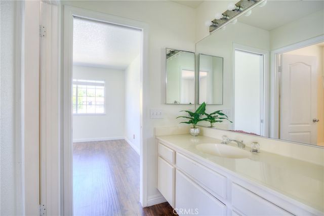 2154 Saddleback, Corona, CA 92879