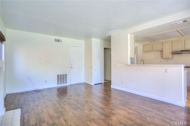2154 Saddleback, Corona, CA 92879