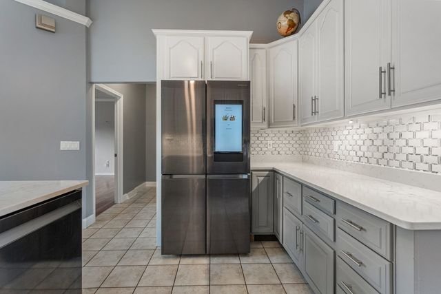 1511 River Bluff Court, Mahomet, IL 61853