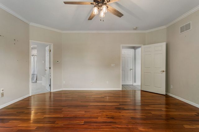 1511 River Bluff Court, Mahomet, IL 61853