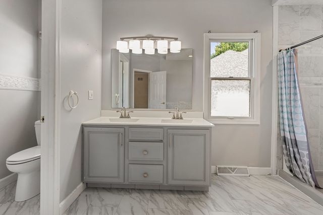 1511 River Bluff Court, Mahomet, IL 61853