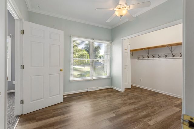 1511 River Bluff Court, Mahomet, IL 61853