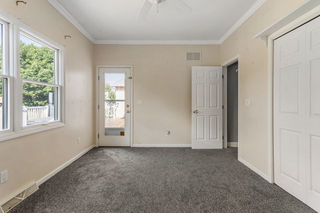 1511 River Bluff Court, Mahomet, IL 61853