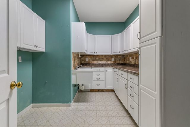 1511 River Bluff Court, Mahomet, IL 61853