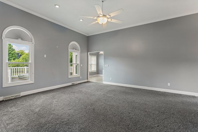 1511 River Bluff Court, Mahomet, IL 61853