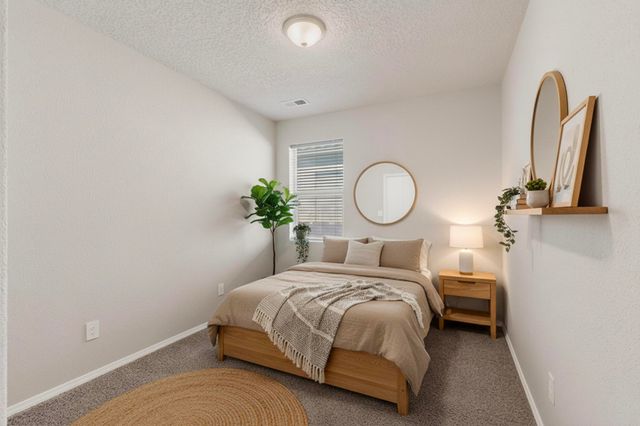 3198 Kunzita Street SE, Rio Rancho, NM 87124