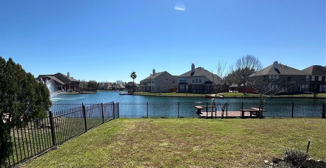 12019 Flamingo Lakes Court, Houston, TX 77065