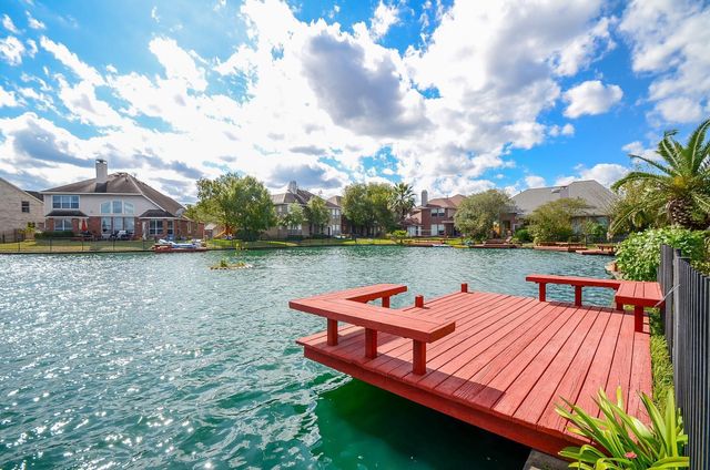 12019 Flamingo Lakes Court, Houston, TX 77065