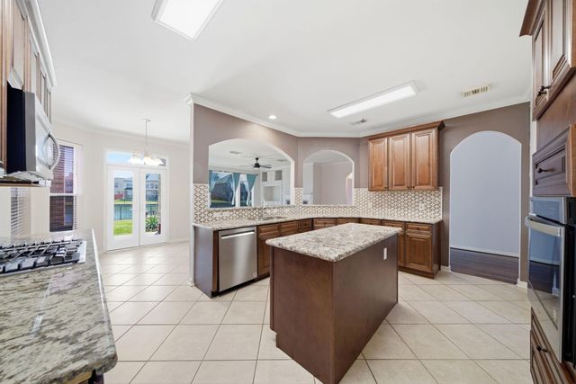 12019 Flamingo Lakes Court, Houston, TX 77065