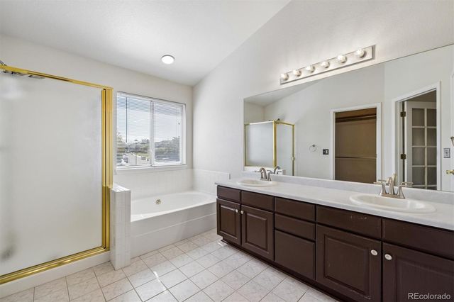 3892 Seramonte Drive, Highlands Ranch, CO 80129