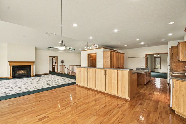 970 W Blueridge Drive, Sanford, MI 48657