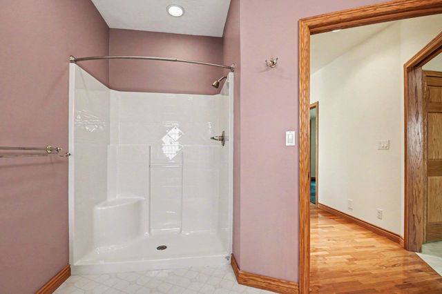 970 W Blueridge Drive, Sanford, MI 48657