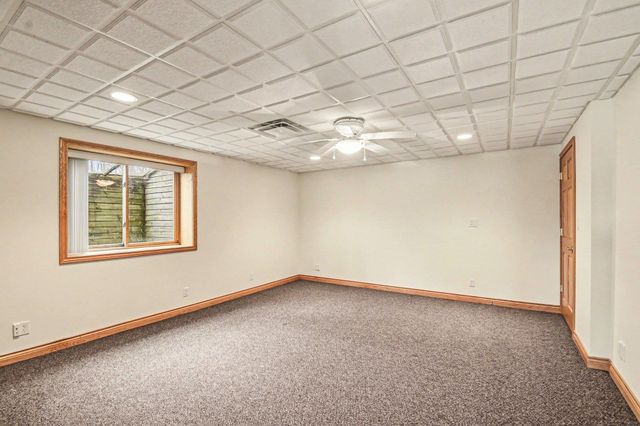 970 W Blueridge Drive, Sanford, MI 48657