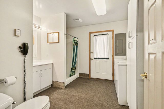 970 W Blueridge Drive, Sanford, MI 48657