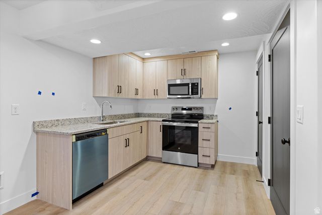 141 S 940 E, Santaquin, UT 84655