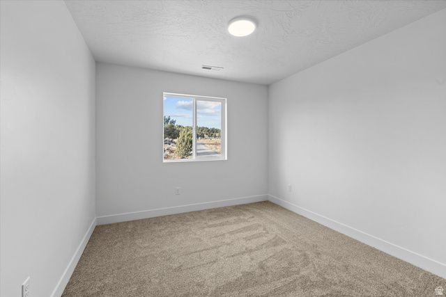 141 S 940 E, Santaquin, UT 84655