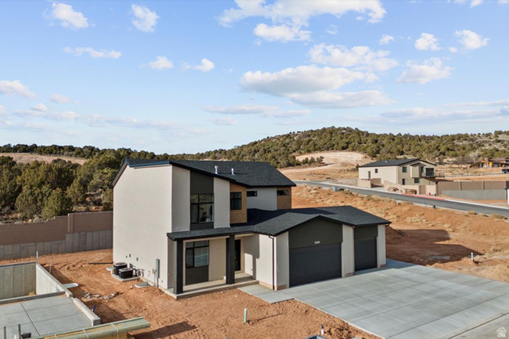 141 S 940 E, Santaquin, UT 84655