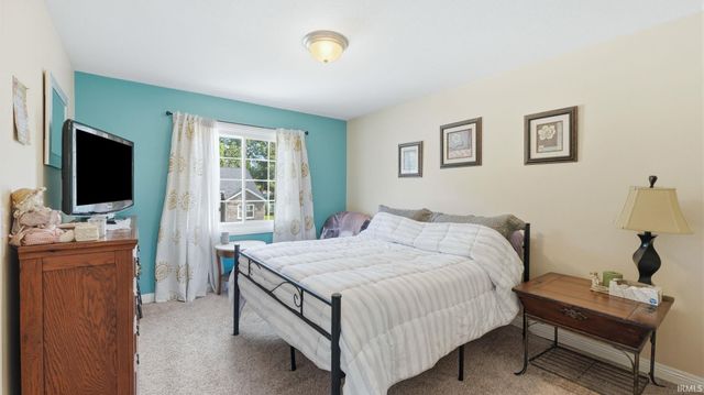 2051 Archangel, Huntington, IN 46750