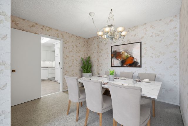 2131 1st Avenue NE 310, Cedar Rapids, IA 52403